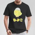 ゆるひよこさん【どうぶつフレンズ】黄色い鳥の雛 卵の殻 面白 動物 イラスト Tシャツ 面白い贈り物