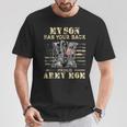 メンズ アメリカ国旗デザイン Myon Has Your Back Proud Army Mom Tシャツ 面白い贈り物