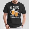 五十歳 五十路 ビール好き 酒好き 父 母 男性 女性 50歳お祝い Cheers To Embracing Life Tシャツ 面白い贈り物
