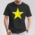 複数の色にイエロースター。 Tシャツ 面白い贈り物