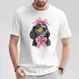 Coquette Bow Coonhound Dog Mom ピンクリボンガール Tシャツ 面白い贈り物