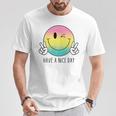 Have A Nice Day Winkingmile Face Peace Wink Happy Face Tシャツ 面白い贈り物