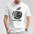 New York City The Big Apple Graphic New York City Tシャツ 面白い贈り物