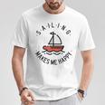 Sailing Makes Me Happy レッド ヨット Tシャツ 面白い贈り物