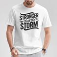 Stronger Than Thetorm Motivational Inspirational Positive Tシャツ 面白い贈り物