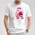 ゴルフをする面白い醜いクリスマスサンタ。 Tシャツ 面白い贈り物