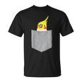 ポケットから覗くオカメインコのデザイン Tシャツ