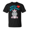誕生日おめでとうギフト かわいいカバが彼女の誕生日を祝います Tシャツ
