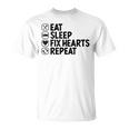 Eatleep Fix Heartsリピート心臓専門医心臓病学 Tシャツ