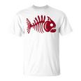 ピラニアスケルトン。魚の頭蓋骨と骨の様式化されたデザイン。 Tシャツ