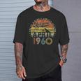 65歳の誕生日プレゼント 男性用 1960年4月 65歳の誕生日 Tシャツ 彼への贈り物
