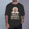 Build Bridges Not Walls 教皇フランシスコ ヴィンテージtシャツ Tシャツ 彼への贈り物
