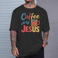 Coffee And Jesus Awesome Christian Caffeine Lover Church Tシャツ 彼への贈り物