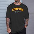 Compton Compton Pride California 310 Compton City Ca Tシャツ 彼への贈り物
