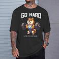 Go Hard Or Go Home 柴犬 犬 ウエイトリフティング フィットネス ジム Tシャツ 彼への贈り物