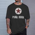 Punk Rock パンクロックスターのプレゼントでパンクロックミュージシャンのデザイン Tシャツ 彼への贈り物