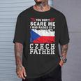 Raised By A Czech Father Father's Day Czech Republic Flag Tシャツ 彼への贈り物