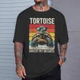 Tortoise 地球上で最もクールなペット、面白いカメ Tシャツ 彼への贈り物