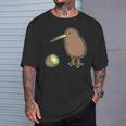 かわいいキウイの鳥と果物 ニュージーランド Tシャツ 彼への贈り物