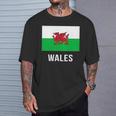 ウェールズのウェールズの旗 Tシャツ 彼への贈り物