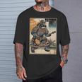 エレキギターを弾く日本の侍猫 浮世墨アート Tシャツ 彼への贈り物