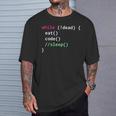 コンピュータサイエンスのpythonプログラマはコードの睡眠を食べます Tシャツ 彼への贈り物