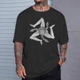 シチリア イタリア 旗 トリスケリオン シチリア パレルモ 地中海 Tシャツ 彼への贈り物