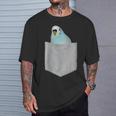 セキセイインコ ポケットから覗く 可愛いデザイン Tシャツ 彼への贈り物
