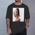 セクシーガールグラフィックtシャツ アイスポップのセクシーなラティーナブーティーガール。 Tシャツ 彼への贈り物