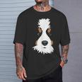 バーニーズマウンテンドッグの子犬 Tシャツ 彼への贈り物