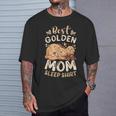 ベスト・ゴールデン・ママ、子犬とゴールデン・レトリーバー Tシャツ 彼への贈り物