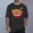 ラーメンを食べる三匹のかわいいカエルのお揃い アニメ恋人 食通 Tシャツ 彼への贈り物