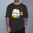 レインボーティーカップ Lgbtea Pride 愛らしいlgbtqプライド月間。 Tシャツ 彼への贈り物