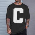 大文字 C アルファベット モノグラム イニシャル Tシャツ 彼への贈り物