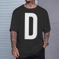 文字d アルファベットモノグラム イニシャル。 Tシャツ 彼への贈り物