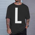 文字l アルファベットモノグラム イニシャル Tシャツ 彼への贈り物