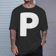 文字p 大文字 アルファベット モノグラム イニシャル Tシャツ 彼への贈り物