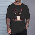 朝が嫌いなコーヒーと可愛い黒猫 Tシャツ 彼への贈り物
