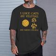 猫やバレーボールが好きで、3人もいるかもしれません。 Tシャツ 彼への贈り物