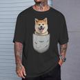 秋田犬健日本人胸ポケット犬オーナー Tシャツ 彼への贈り物