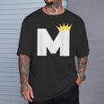 英文字 M 大文字 アルファベット モノグラム イニシャル キング クイーン クラウン Tシャツ 彼への贈り物