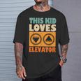 面白い引用エレベーター This Kid Loves Elevator Elevator Loves Elevator Tシャツ 彼への贈り物