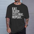 食べる睡眠溶接リピート溶接機 Tシャツ 彼への贈り物