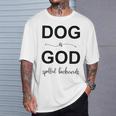 Dog Is Godpelled Backwards-面白い犬の言葉 Tシャツ 彼への贈り物