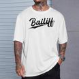 Retrowoosh Job Title Bailiff Tシャツ 彼への贈り物