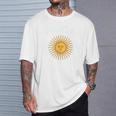 アルゼンチン国旗 アルゼンチン代表チームスタイル 5月の太陽 Tシャツ 彼への贈り物