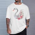 エレガントな白鳥の花 Tシャツ 彼への贈り物