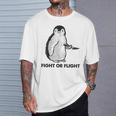ファイト・オア・フライト・ファニー・ペンギン・パンク Tシャツ 彼への贈り物