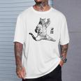 太極拳 猫 格闘技 面白い 猫 格闘 Tシャツ 彼への贈り物