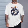 宇宙飛行士 バスケットボール 宇宙 ボール 惑星 銀河 Tシャツ 彼への贈り物